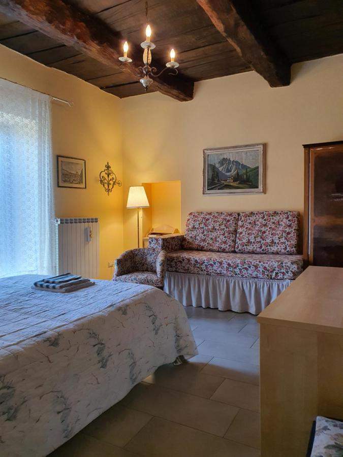 Fagnano OlonaIl Casolare Del Medio Olona住宿加早餐旅馆 外观 照片
